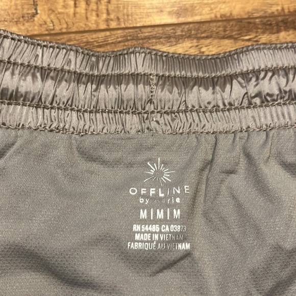 aerie metallic pocket shorts - Picture 4 of 11